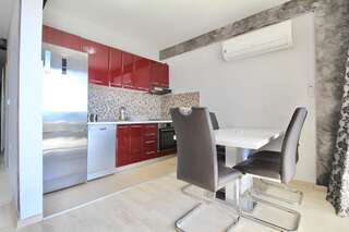 Апартаменты Susanj Boulevard Sea View Apartments Бар Апартаменты с 2 спальнями-6